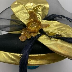 Ladies dress hat